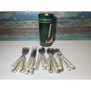 Vintage Stanley Roberts Christmas Holiday Flatware 20 piece Set Thermoplastic